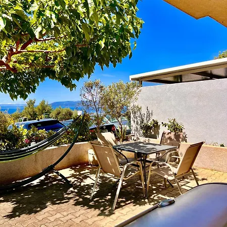 Apartament Crolife